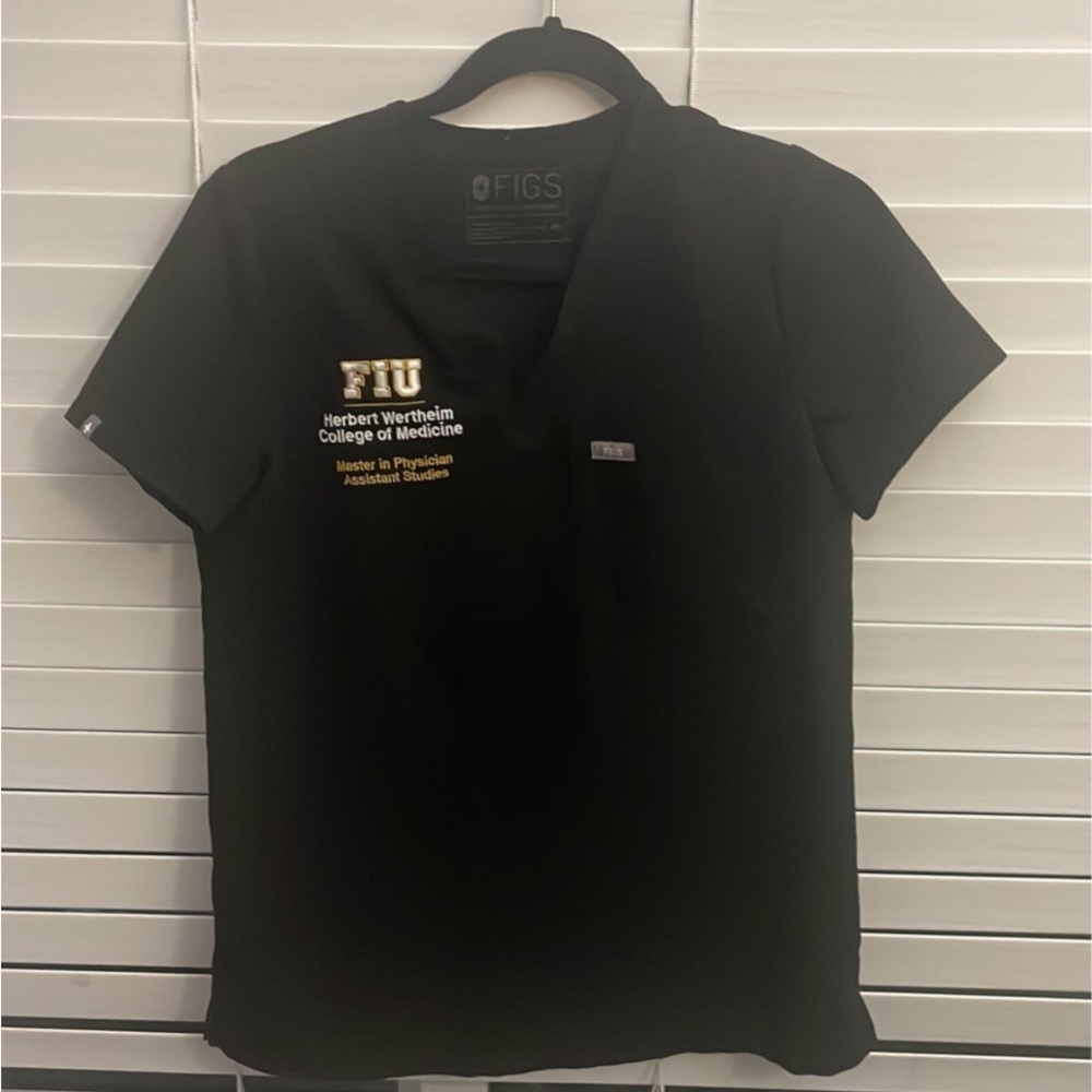 Figs Catarina™ One-Pocket Scrub Top XSmall FiU